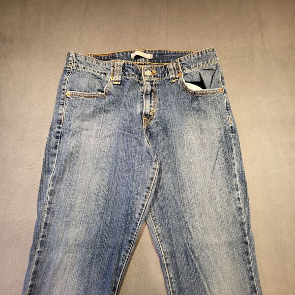 Levi's 525 Jeans Women's 6S Blue Medium Wash Boot Cut Stretch Jeans Distressed - Picture 2 of 11